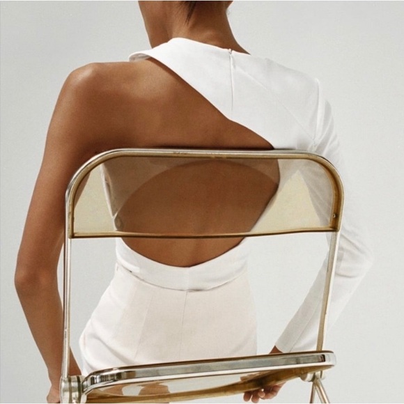 Zara | Asymmetrical Open-Back Bodysuit - Picture 2 of 13